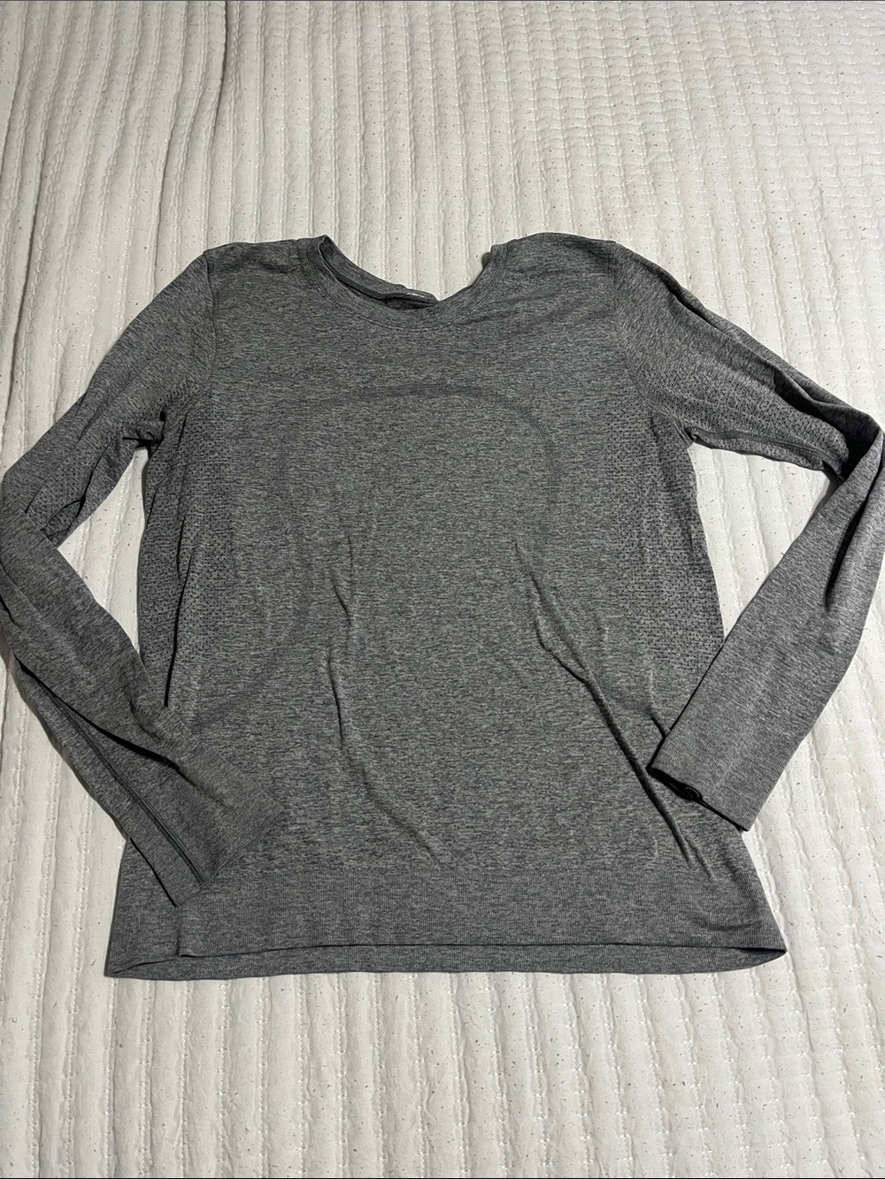 lululemon athletica Heathered Gray Long-Sleeve Crew